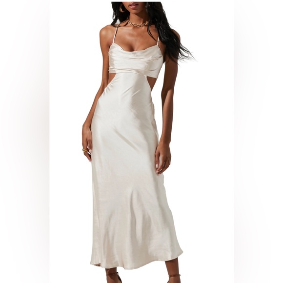 Champagne open back midi dress - Picture 1 of 3